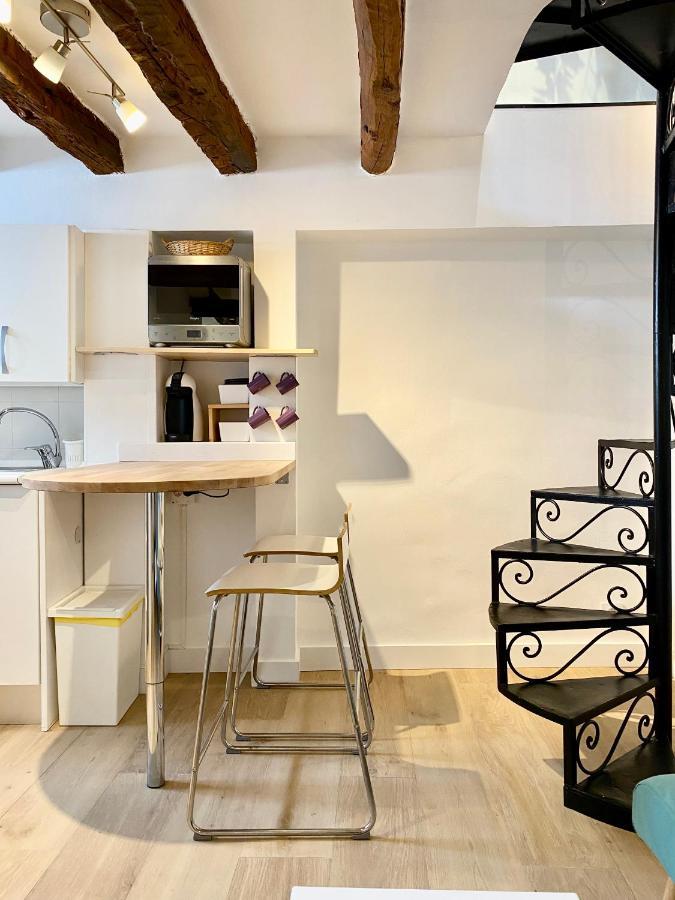 Charming Gran Via Attic Apartment Madrid Bagian luar foto