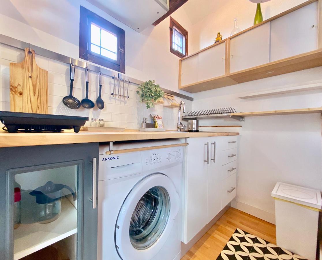 Charming Gran Via Attic Apartment Madrid Bagian luar foto